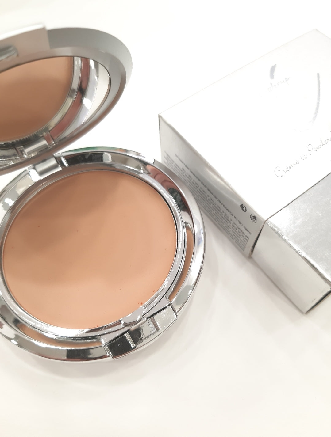 CREME TO POWDER FOUNDATION 324 SOFT CREAM € 63,00 -20%